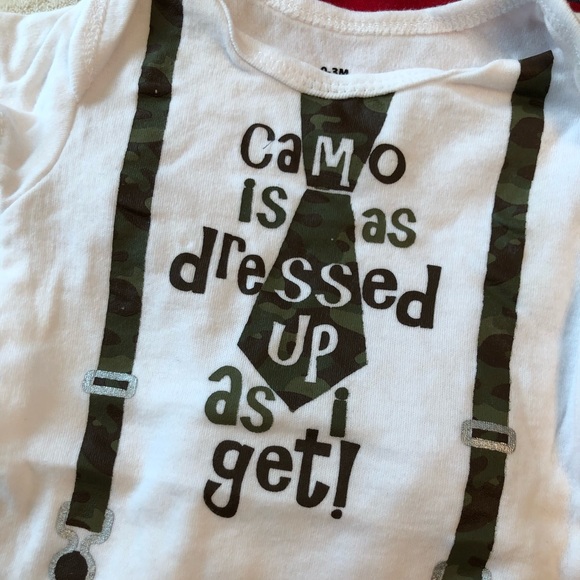 Carter's Other - 5/$15 BUNDLE OF: 6 onsies & 1 shirt 0-3M GUC